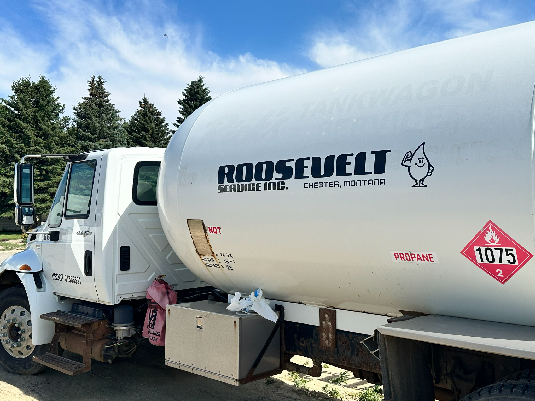 Roosevelt propane delivery service truck